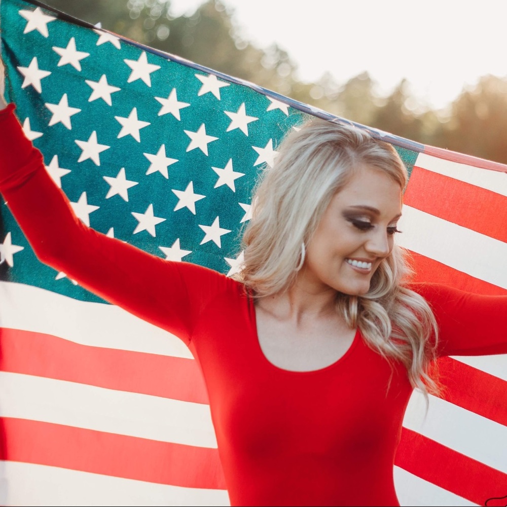 Meet your Posher, Allie